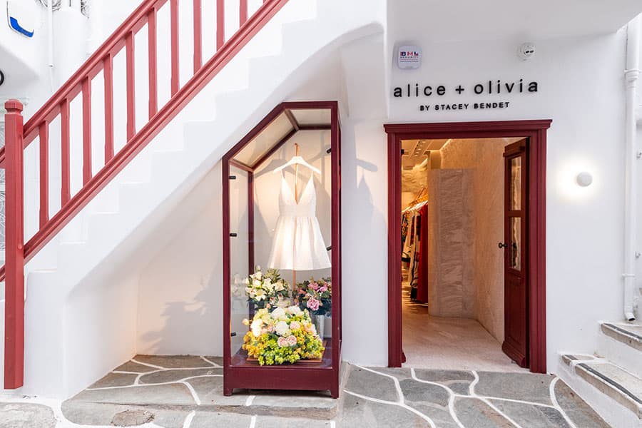 Alice + Olivia открива магазин в Миконос 1
